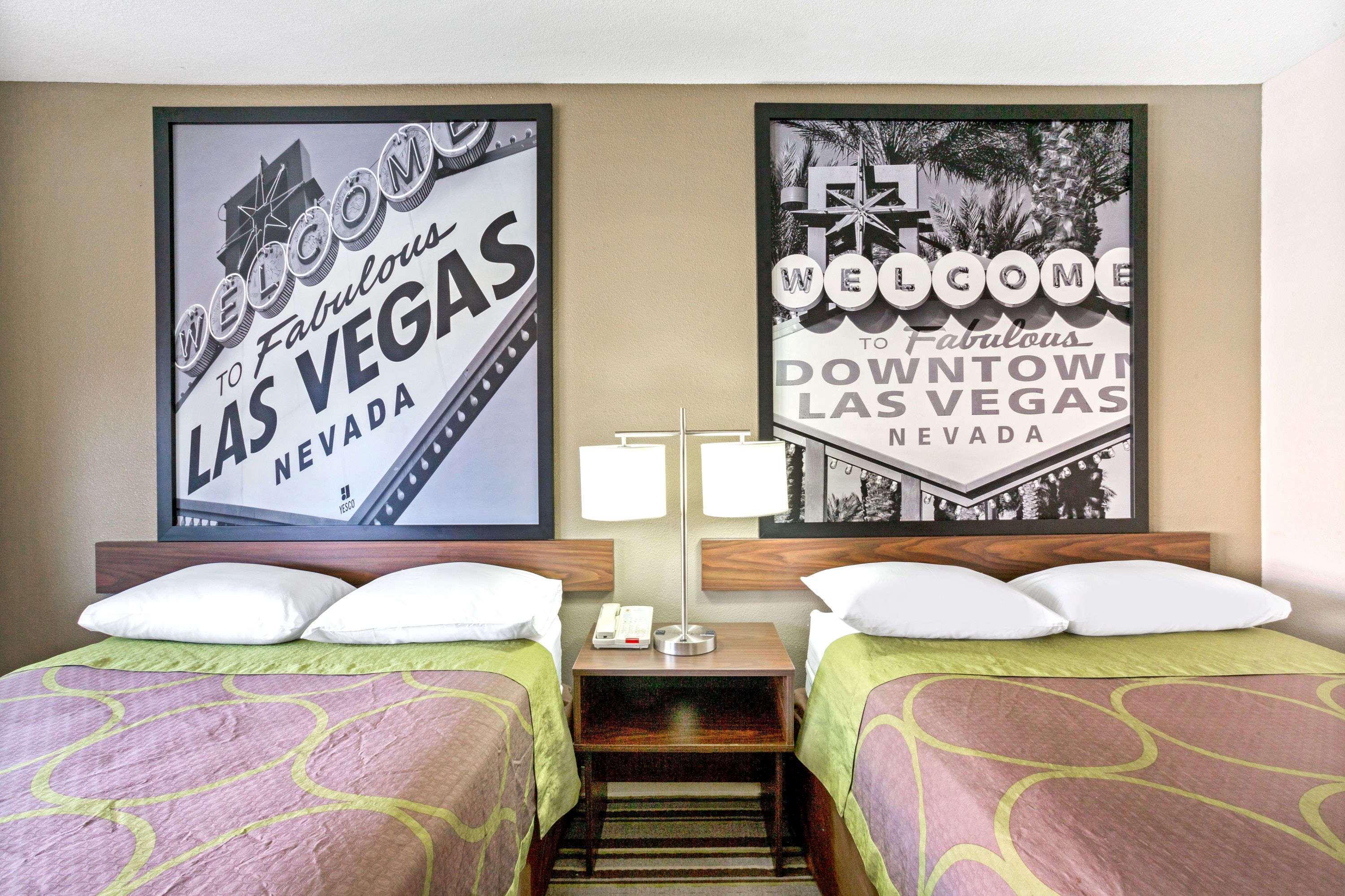 Super 8 By Wyndham Las Vegas Nellis Afb Area エクステリア 写真