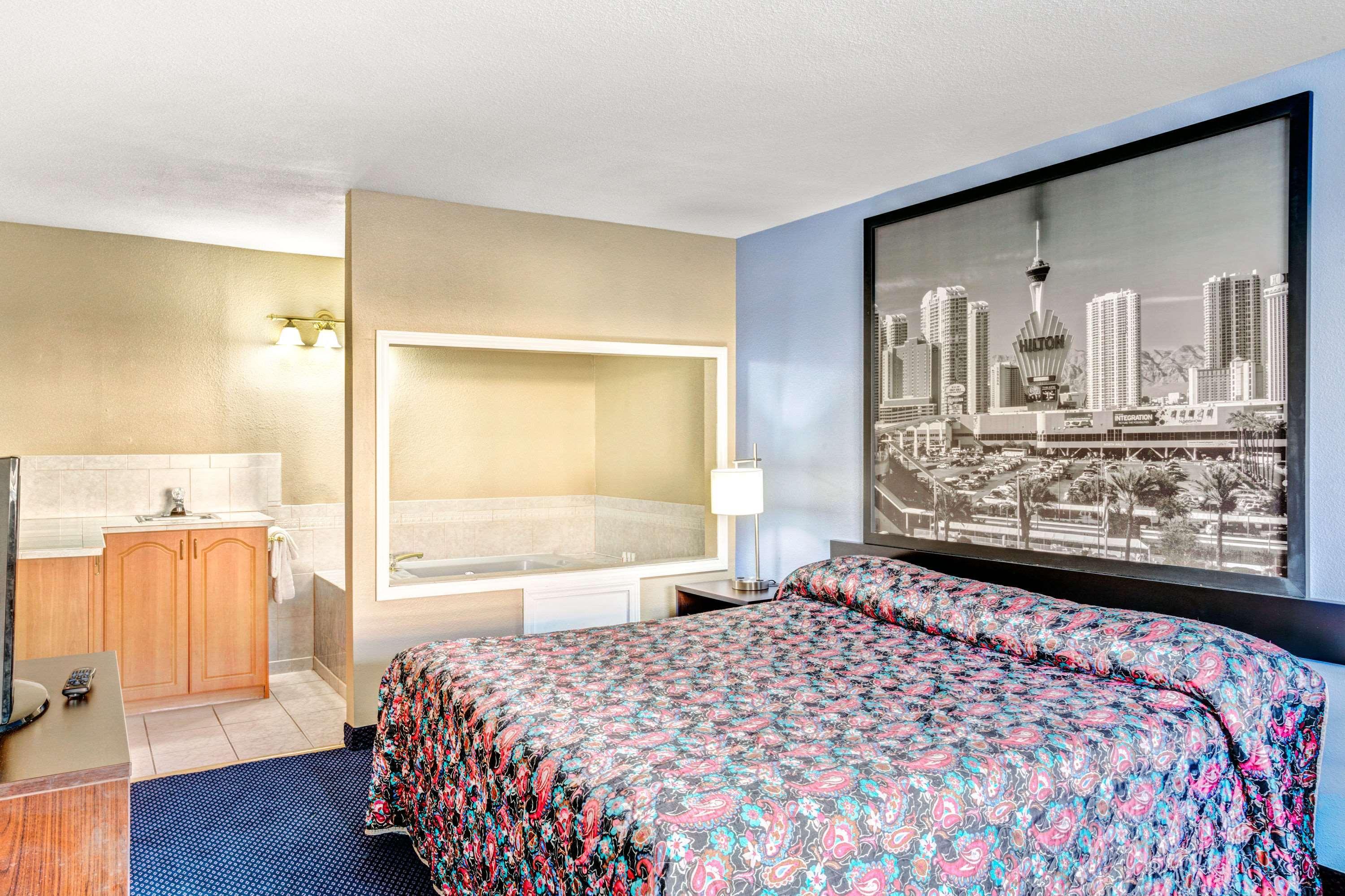 Super 8 By Wyndham Las Vegas Nellis Afb Area エクステリア 写真
